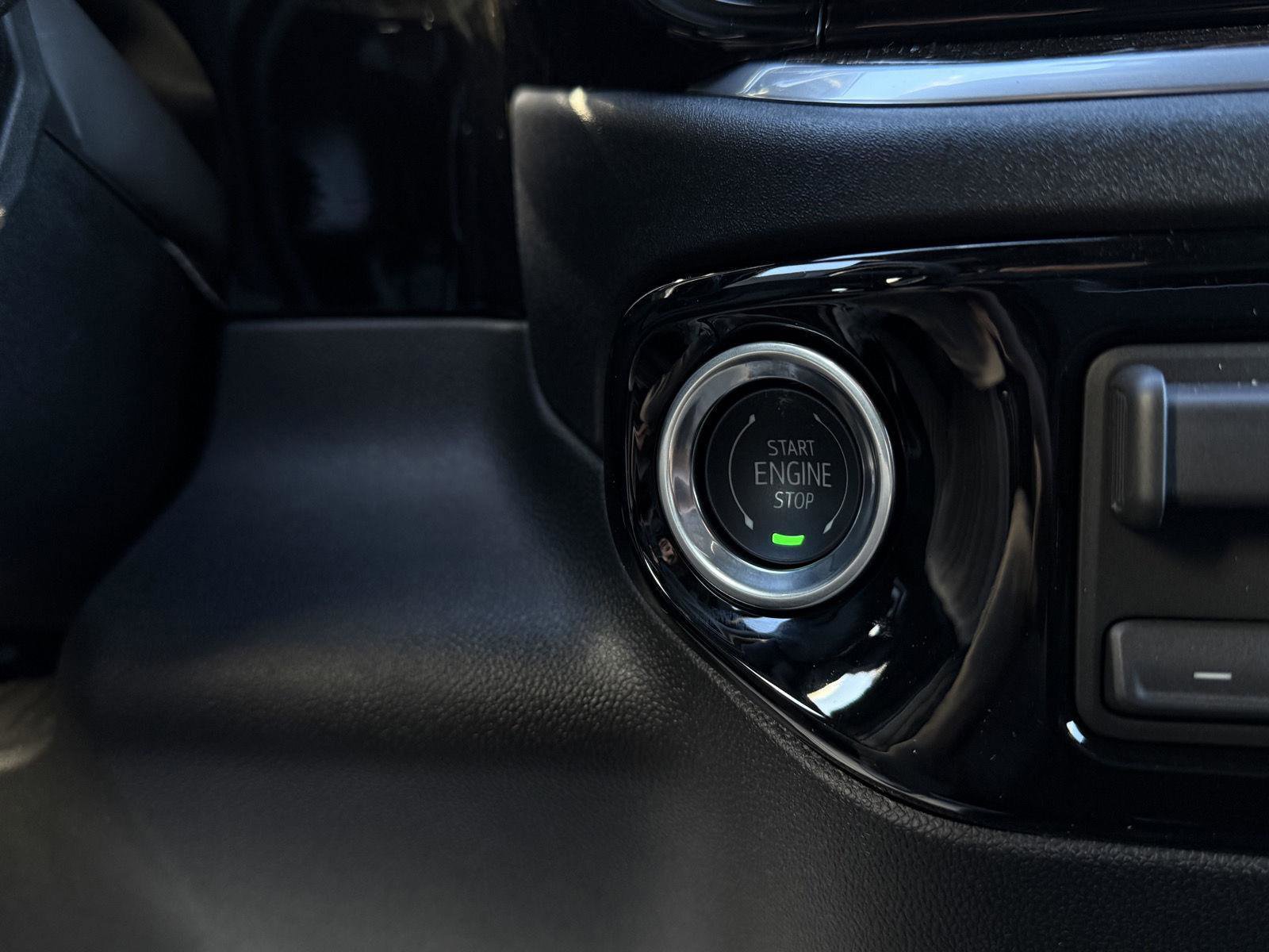 New 2026 GMC Sierra 2500 SLE w/ SLE Value Package; image 20