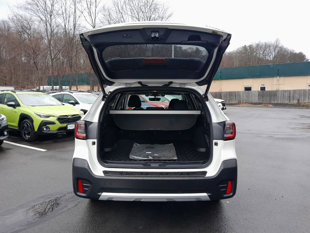 Used 2022 Subaru Outback Limited image 34