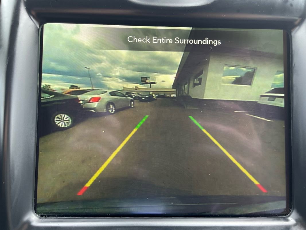 Used 2023 Chrysler 300 S image 26