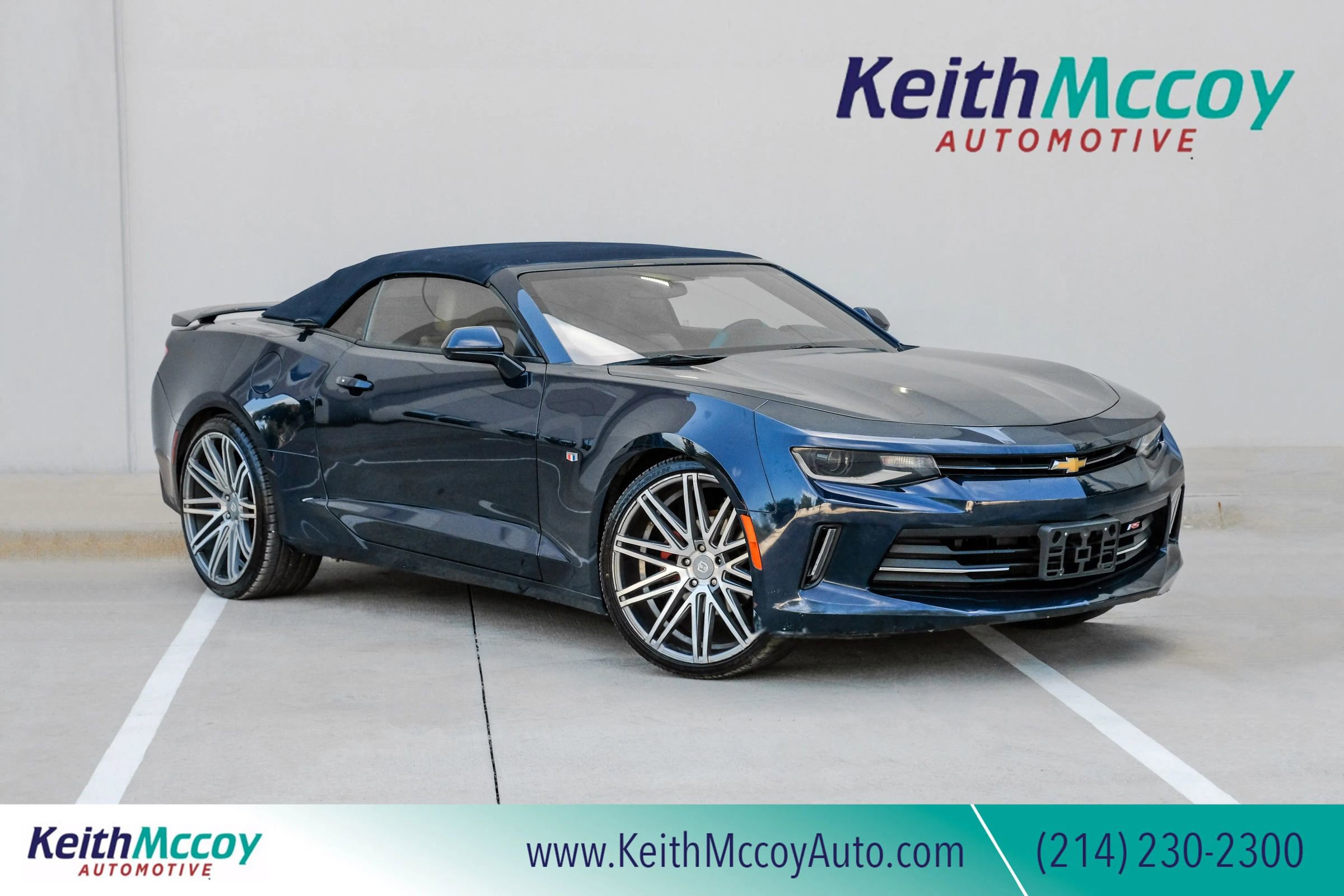 Used 2016 Chevrolet Camaro LT RWD image 1