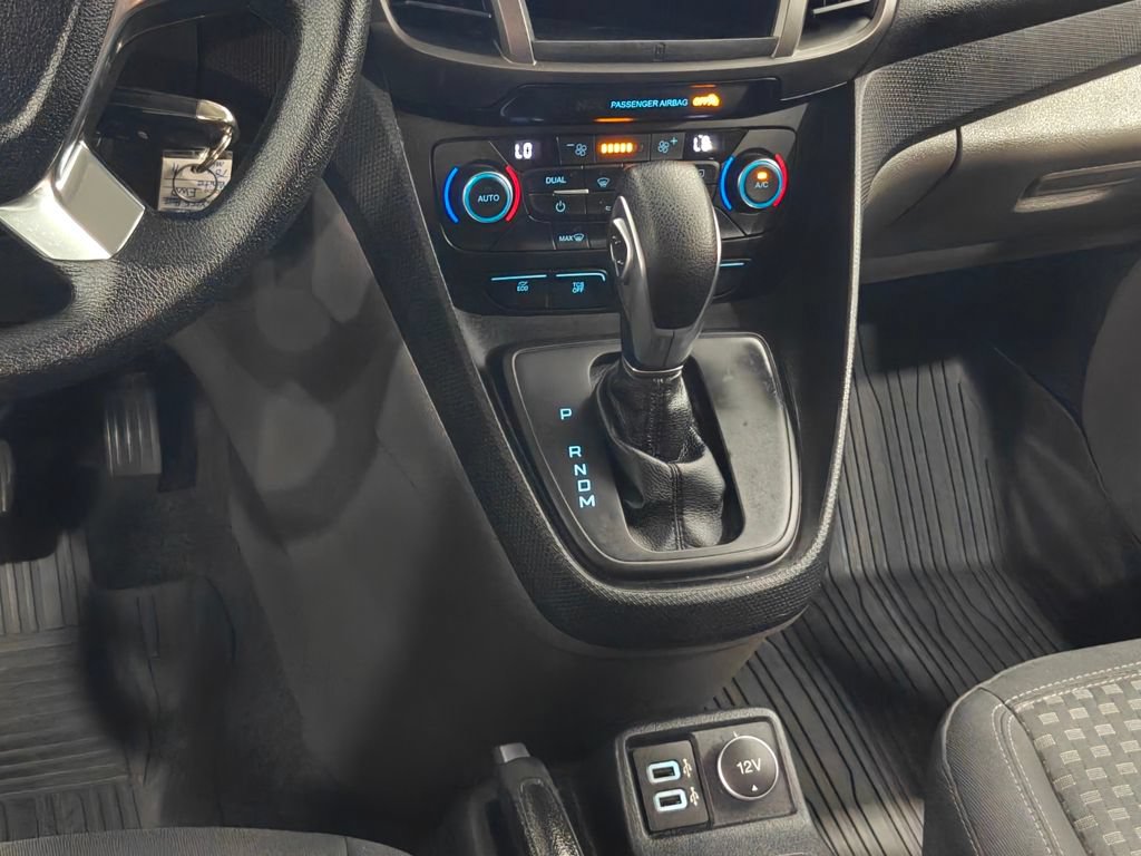 Used 2020 Ford Transit Connect XLT FWD image 10