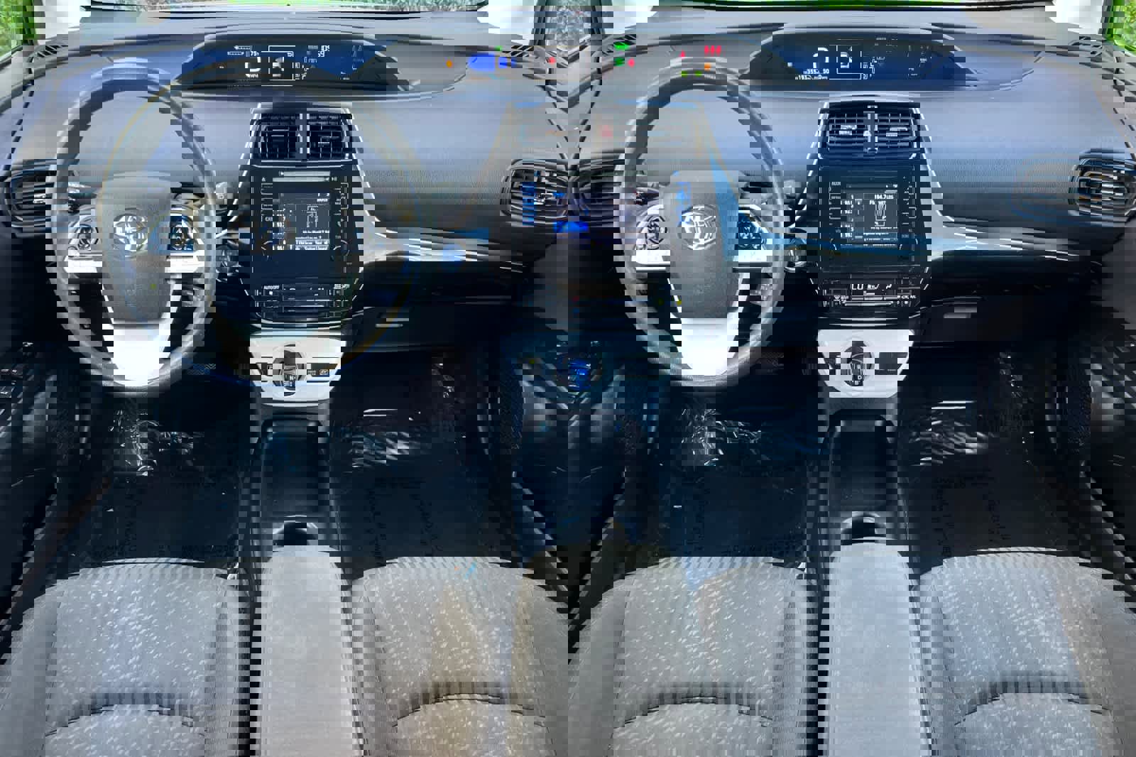 Used 2017 Toyota Prius Two w/ Prius Two Safety Plus Package image 3