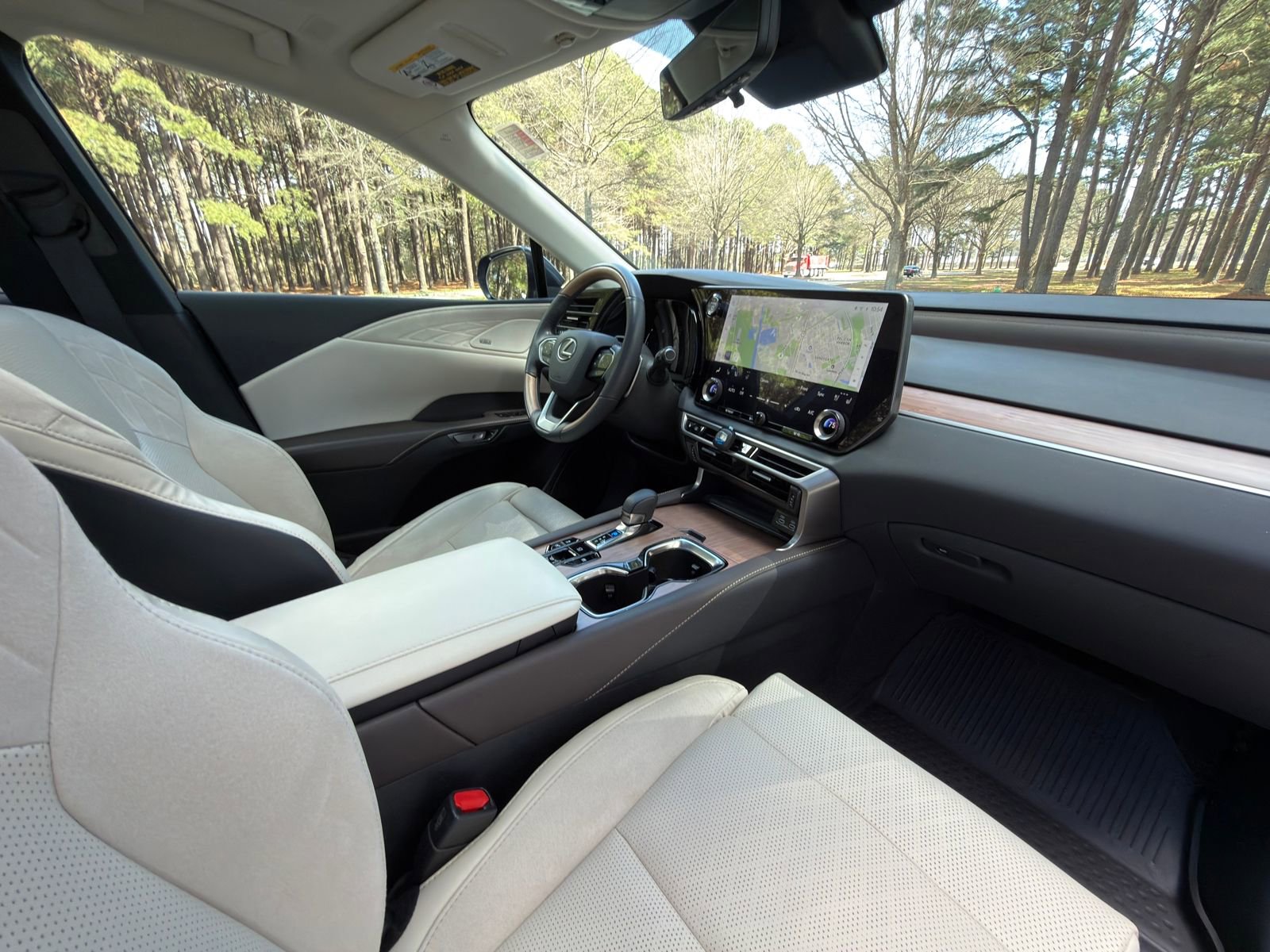 Used 2023 Lexus RX 350 w/ Cold Area Package image 19