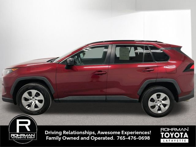 Used 2020 Toyota RAV4 LE AWD/4WD image 3