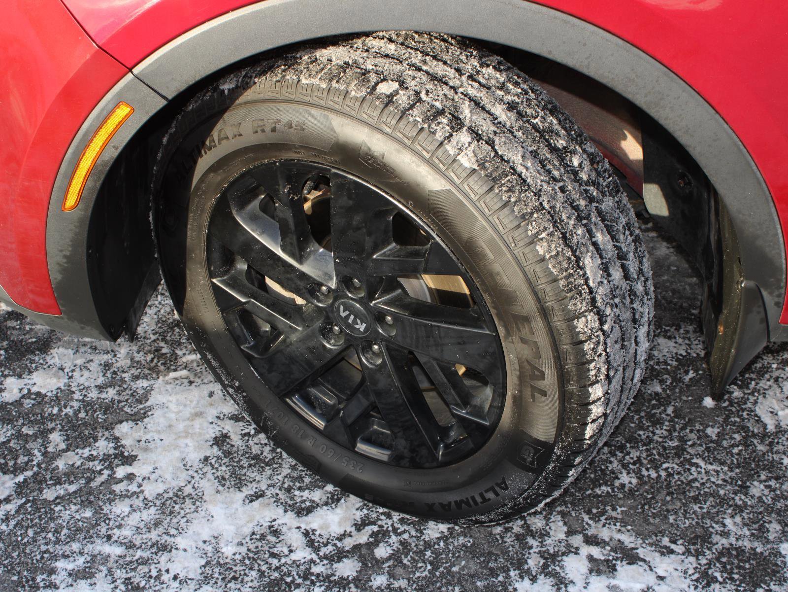 Used 2021 Kia Sorento S w/ Panoramic Sunroof Package image 18