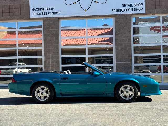 Used 1991 Chevrolet Camaro RS image 3