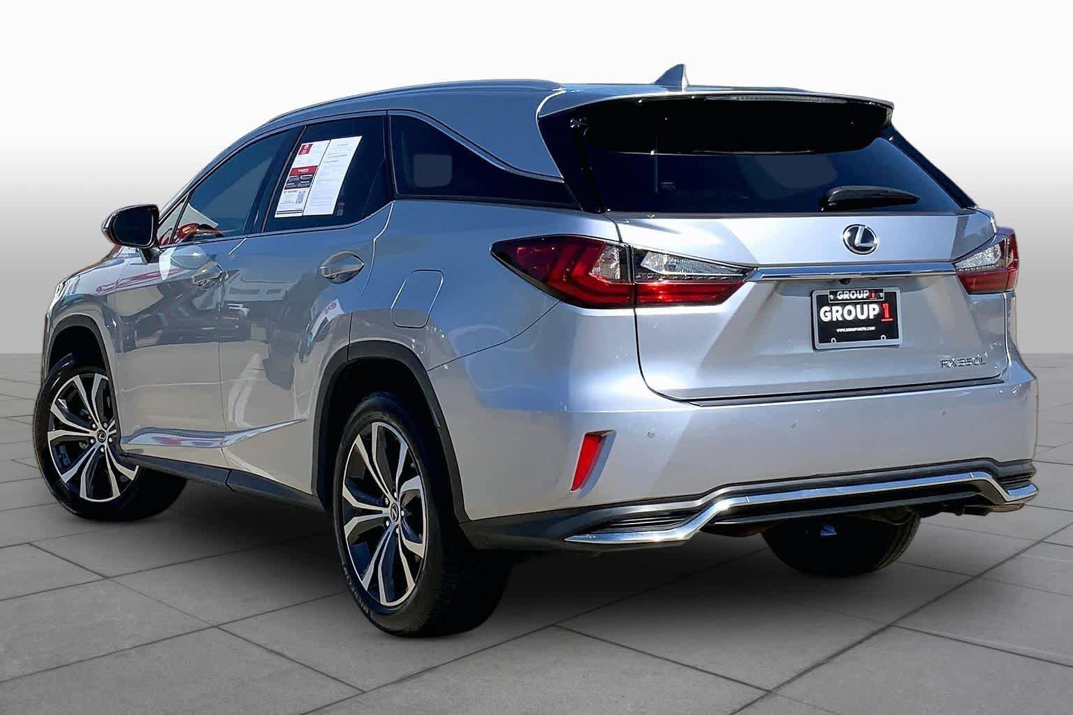 Used 2022 Lexus RX 350L FWD w/ Premium Package image 11