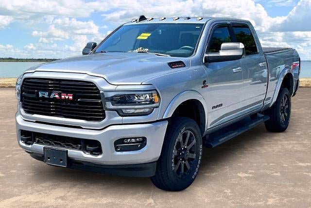 Used 2021 RAM 2500 Laramie w/ Night Edition AWD/4WD image 3