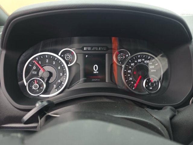 Used 2025 RAM 2500 Big Horn AWD/4WD image 10