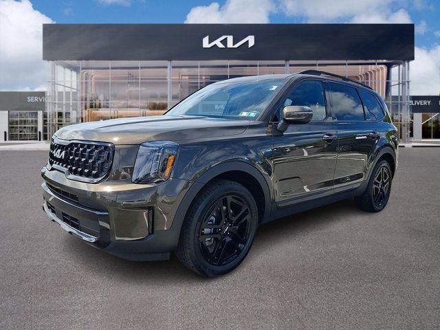 Used 2024 Kia Telluride EX X-Line AWD/4WD image 3