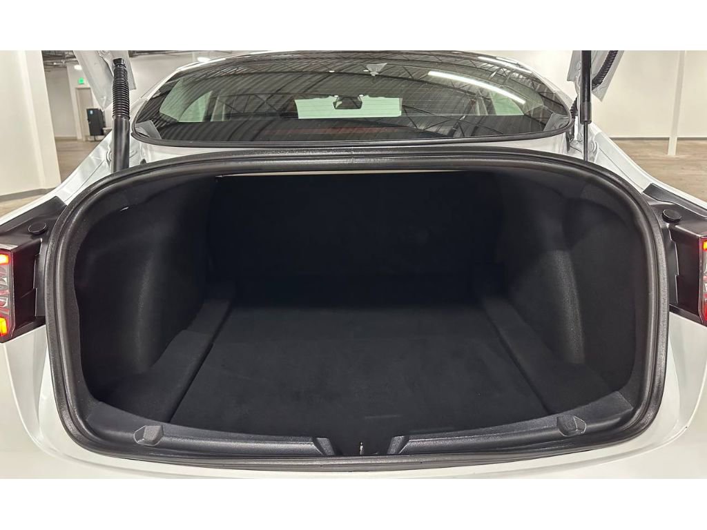Used 2023 Tesla Model 3 Standard Range RWD image 15