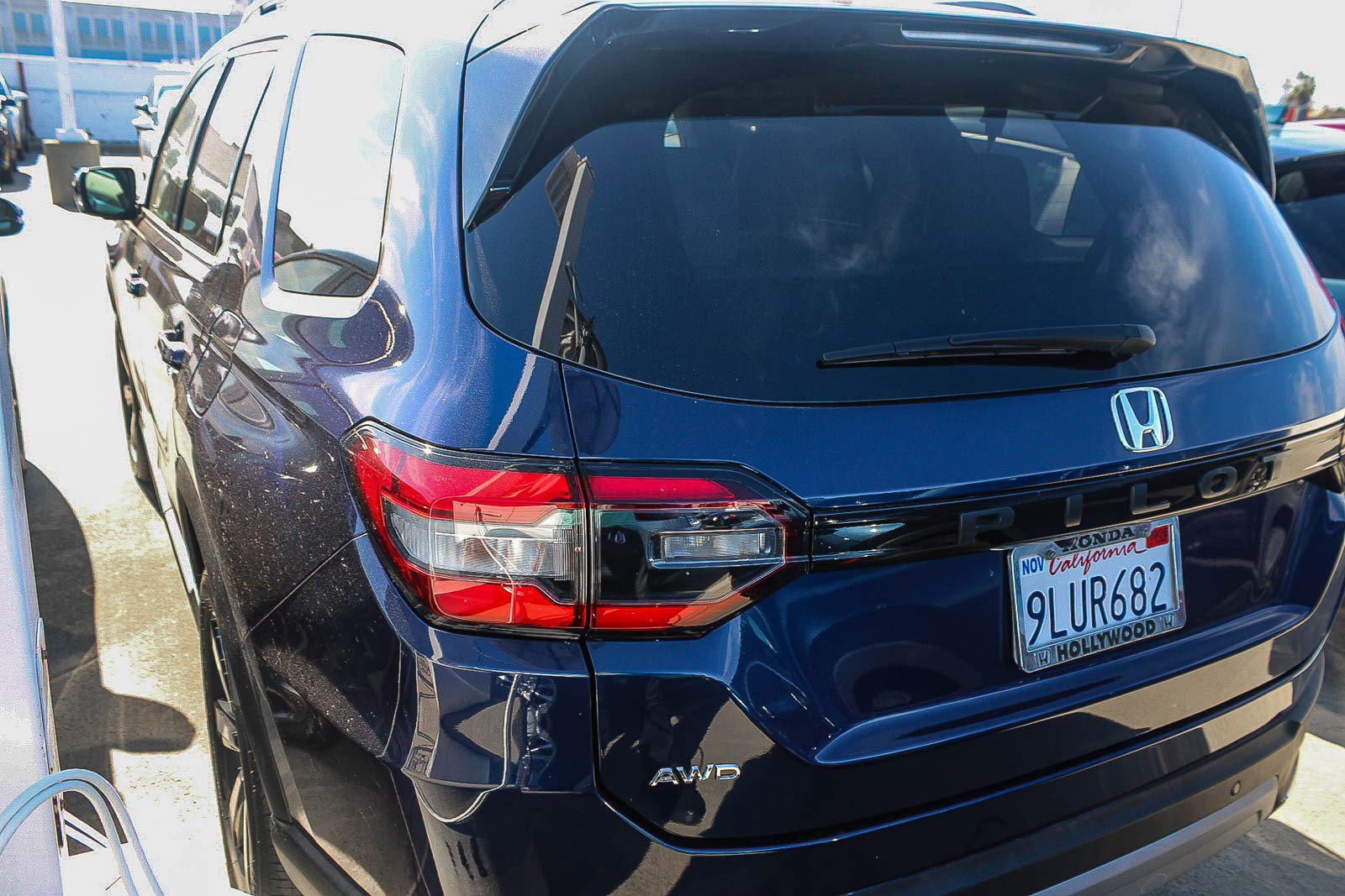 Used 2024 Honda Pilot Touring image 9