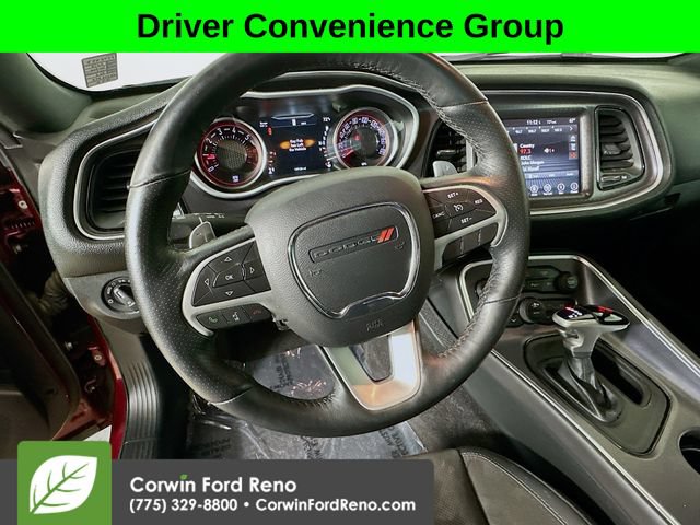 Used 2017 Dodge Challenger R/T Scat Pack w/ Leather Interior Group RWD image 11