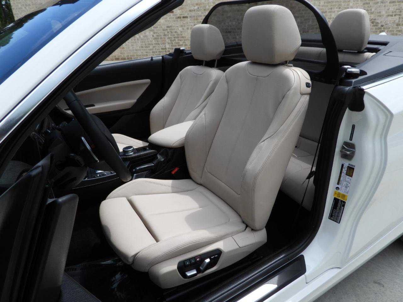 Used 2017 BMW 230i Convertible RWD image 51