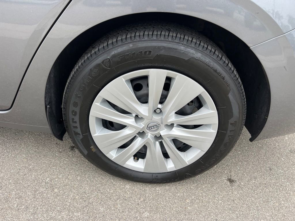 Used 2024 Nissan Sentra S image 15