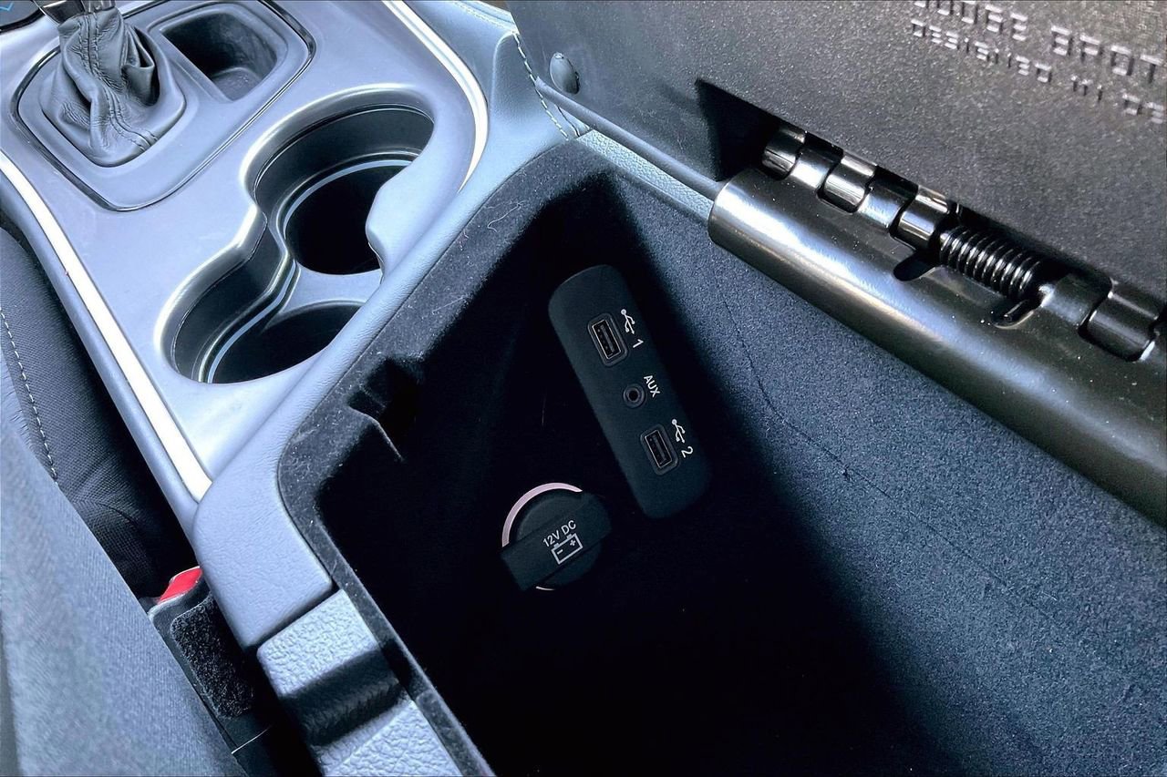 Certified 2022 Dodge Challenger R/T Scat Pack w/ Plus Package image 17