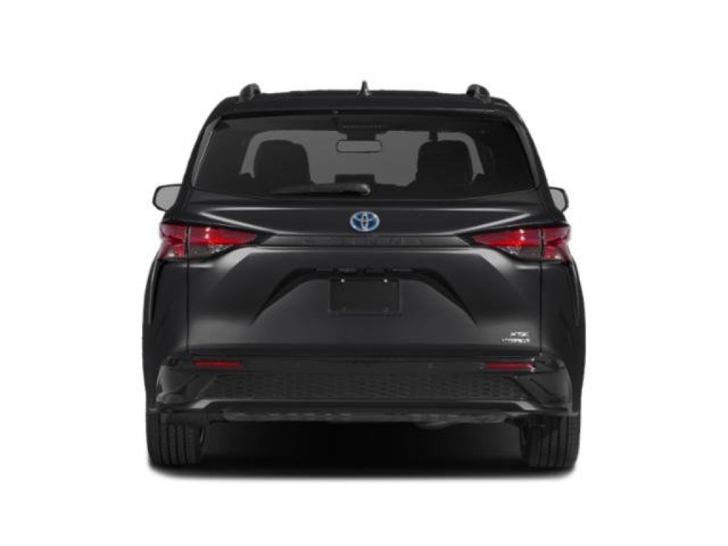 New 2026 Toyota Sienna XSE image 9