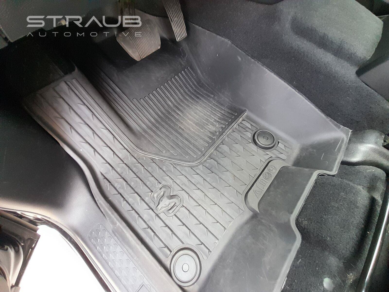 Used 2025 RAM 1500 Warlock AWD/4WD image 36
