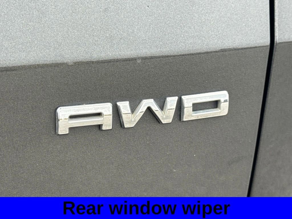 Used 2020 Ford Escape SE image 23