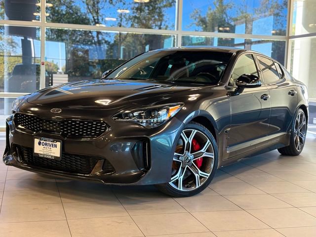 Used 2021 Kia Stinger GT2 image 1