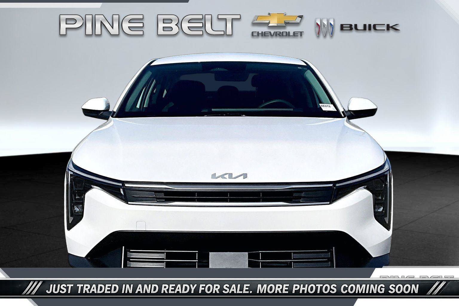 Used 2025 Kia K4 FWD image 3