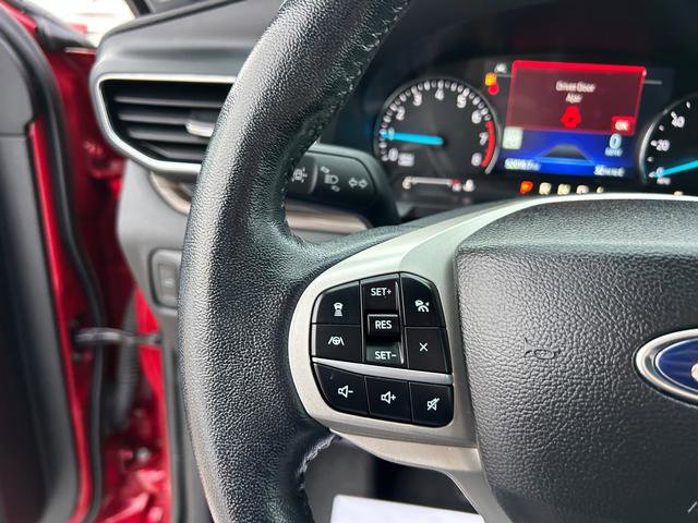 Used 2022 Ford Explorer Limited w/ Equipment Group 301A image 16