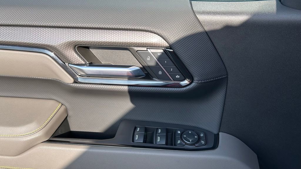 New 2024 Chevrolet Silverado 1500 ZR2 w/ ZR2 Bison Edition image 22