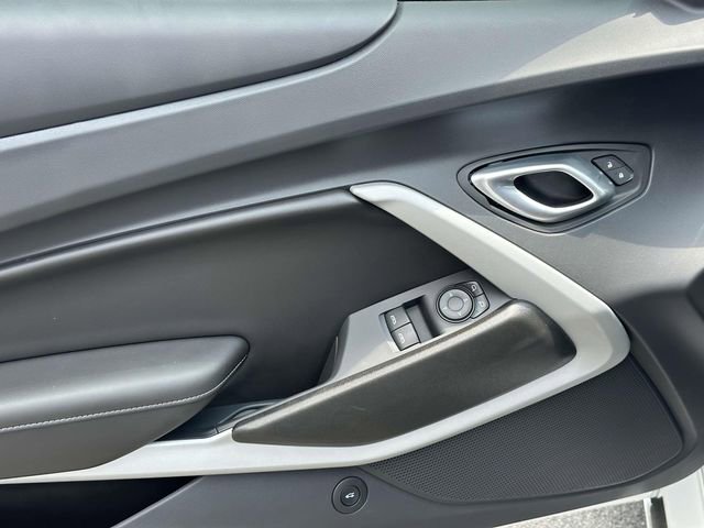 Used 2023 Chevrolet Camaro SS RWD image 11