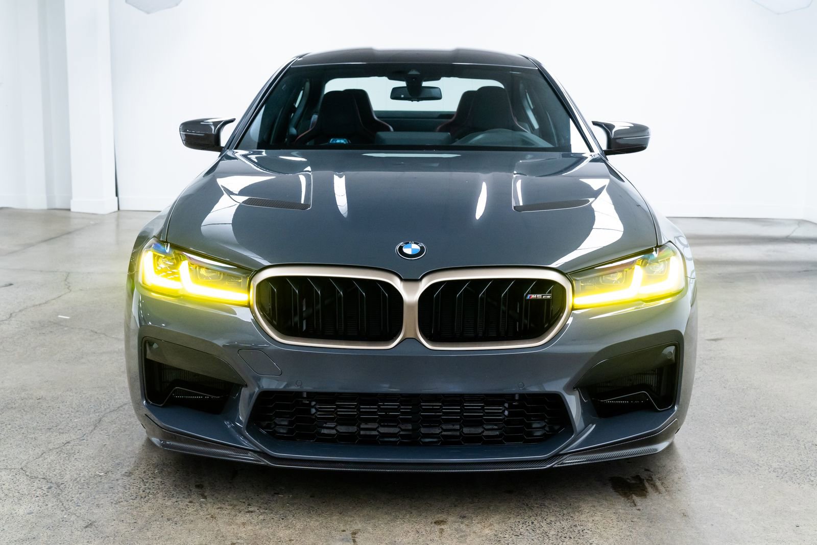 Used 2022 BMW M5 CS AWD/4WD image 2