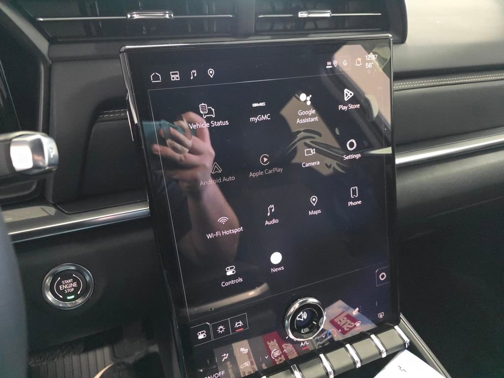 Used 2026 GMC Terrain Elevation w/ Black Edition image 20