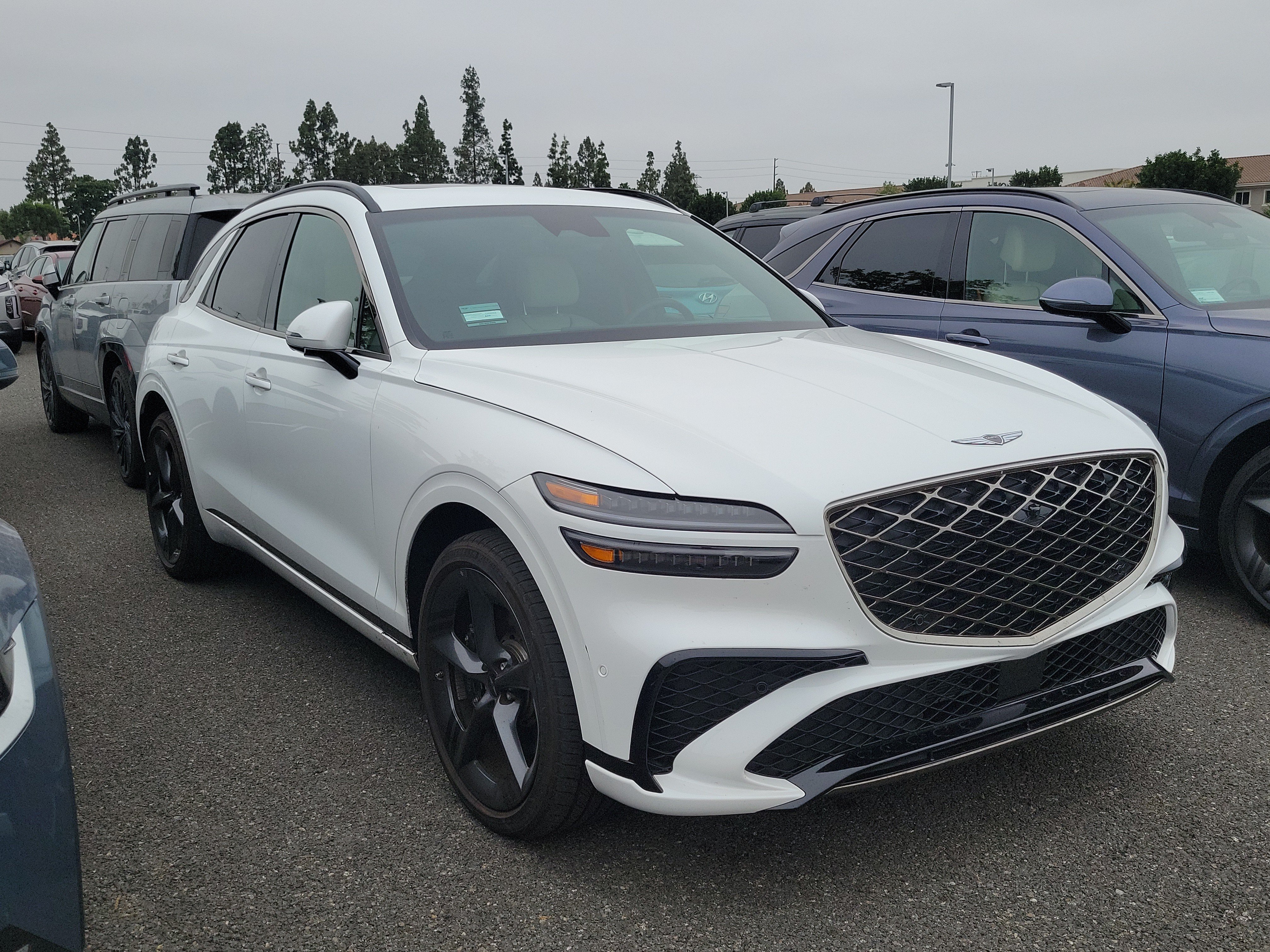 Certified 2026 Genesis GV70 3.5T Sport Prestige AWD/4WD image 3