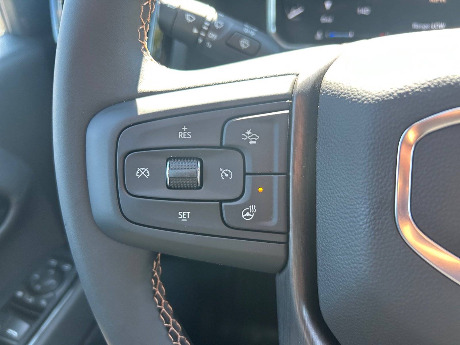 New 2026 GMC Sierra 2500 AT4 w/ AT4 Premium Plus Package AWD/4WD image 26