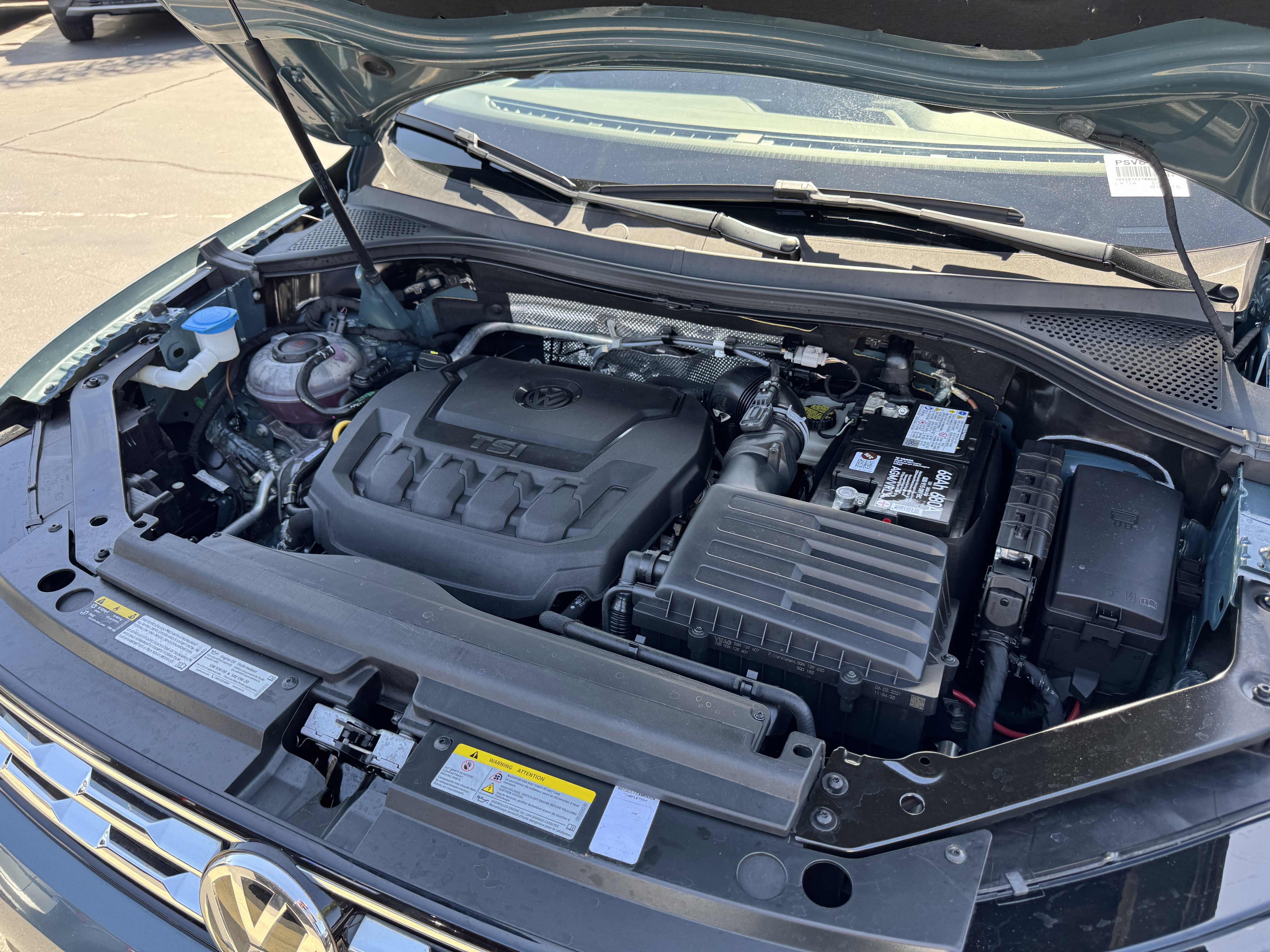 Certified 2021 Volkswagen Tiguan SEL AWD/4WD image 38