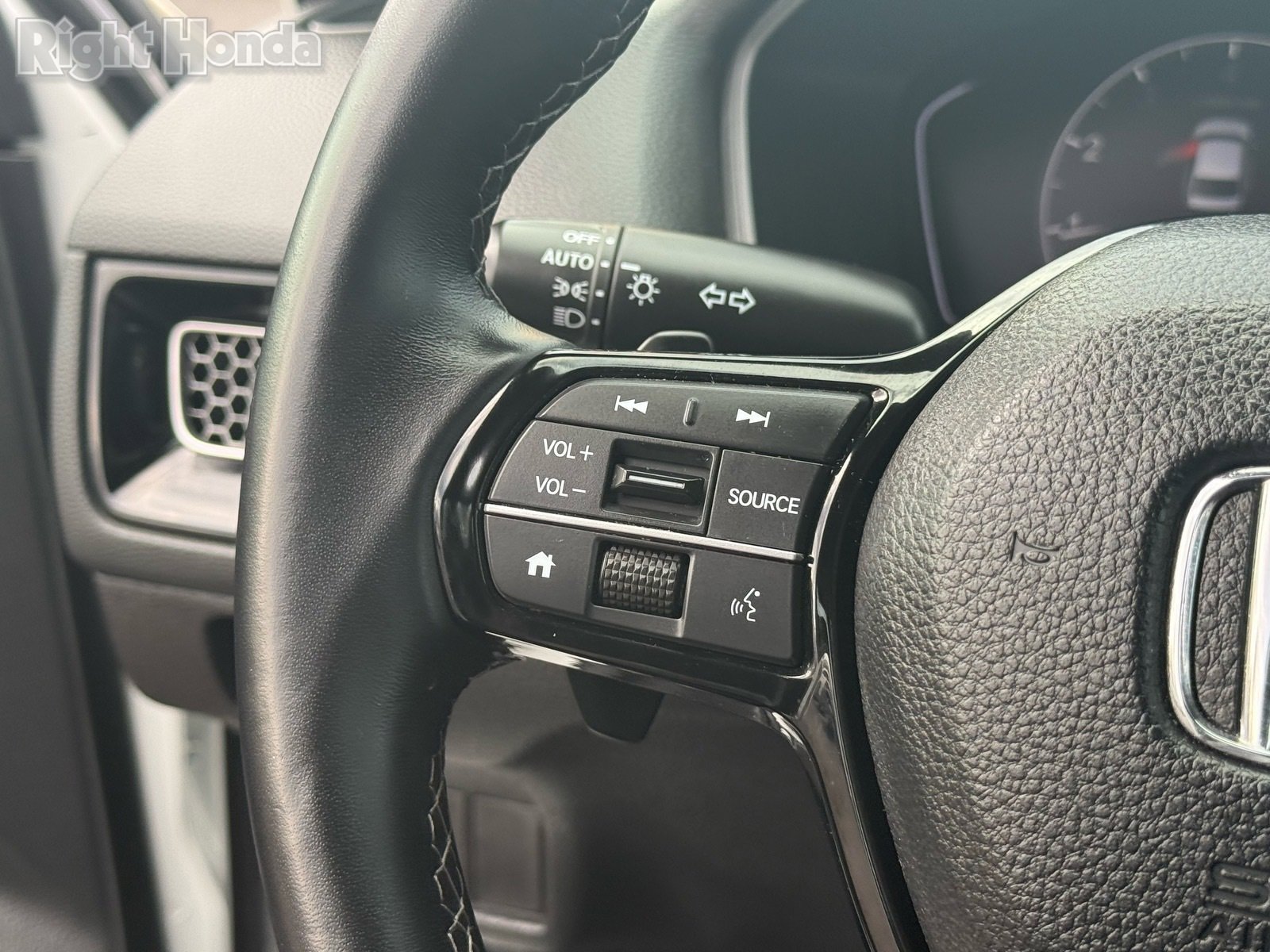 Used 2023 Honda Civic Sport image 16