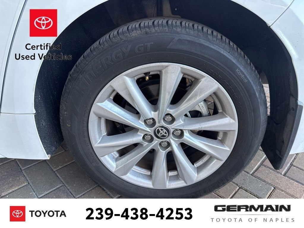 Used 2025 Toyota Corolla LE image 7