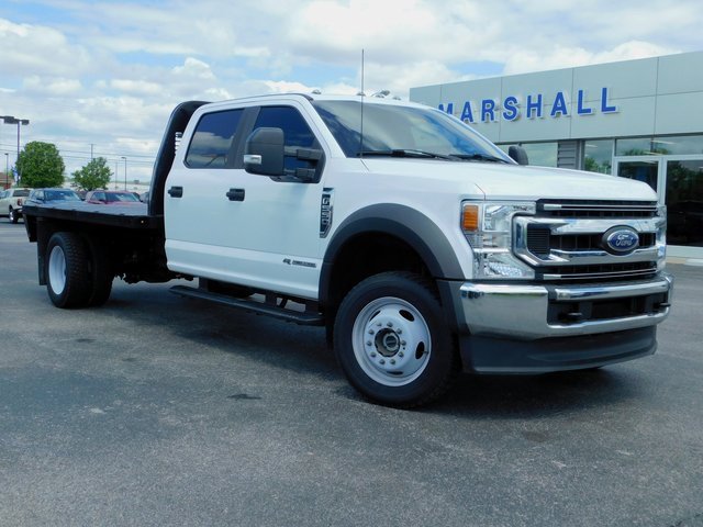 Used 2022 Ford F550 XL w/ Power Equipment Group image 2