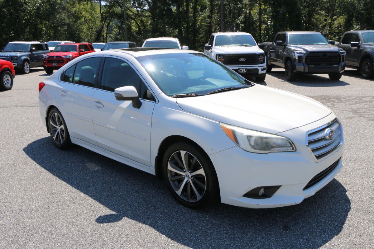 Used 2017 Subaru Legacy 2.5i Limited AWD/4WD image 10