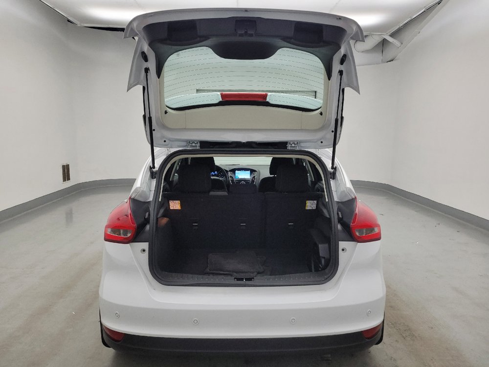 Used 2018 Ford Focus SEL w/ Cold Weather Package FWD image 29
