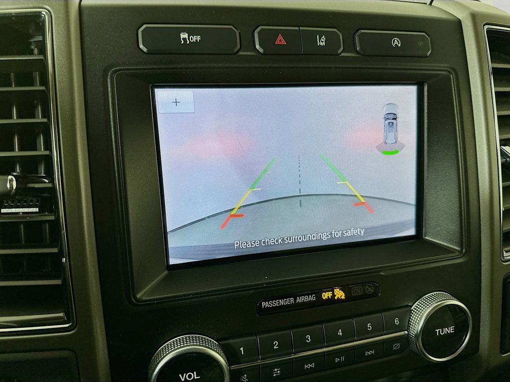 Used 2020 Ford Expedition XLT w/ Equipment Group 202A image 16