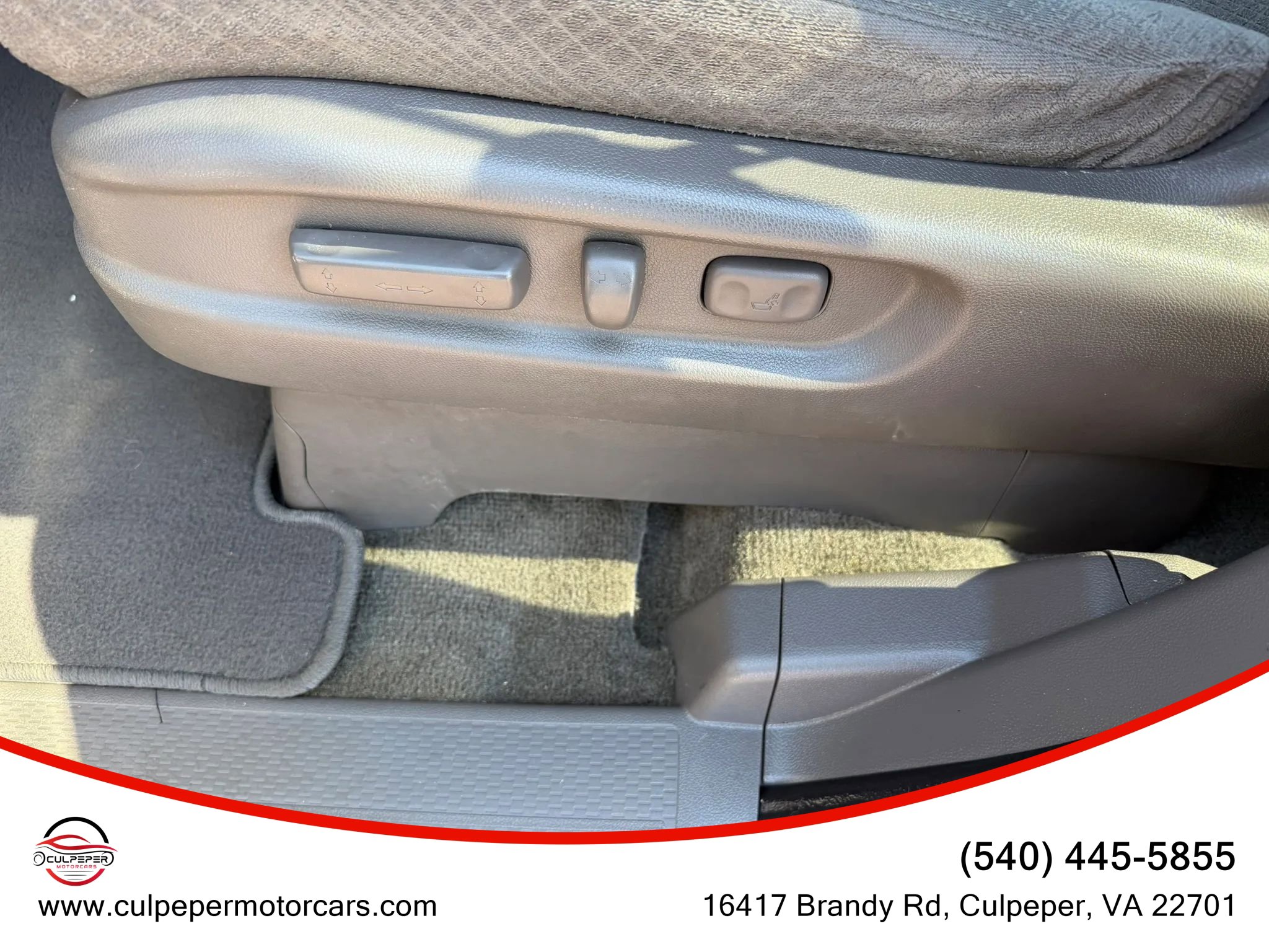 Used 2015 Honda Odyssey EX image 8