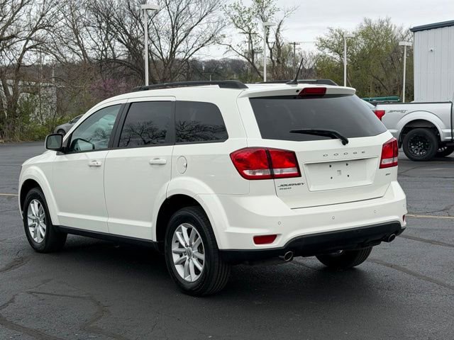 Used 2017 Dodge Journey SXT w/ Comfort/Convenience Group image 19