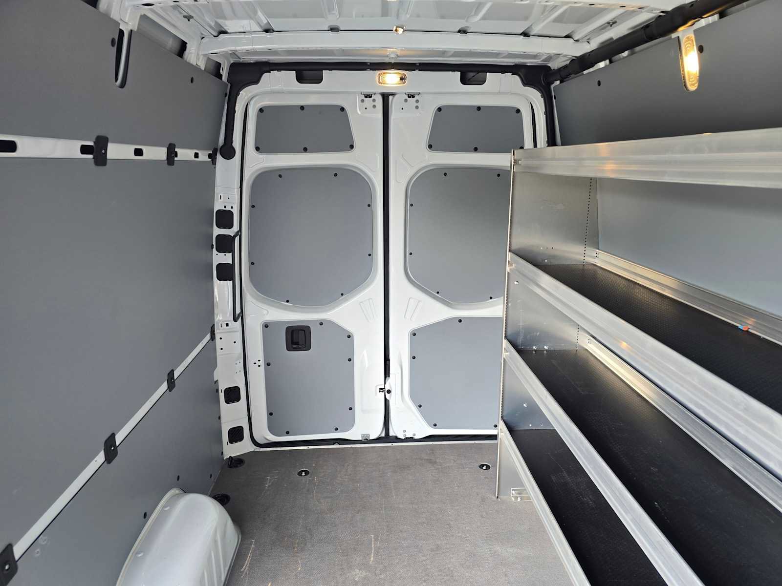 Used 2025 Mercedes-Benz Sprinter 2500 image 14