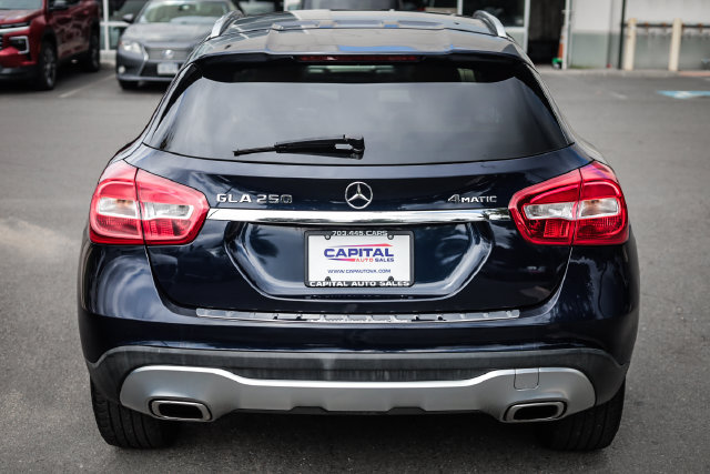 Used 2019 Mercedes-Benz GLA 250 4MATIC w/ Premium Package image 23