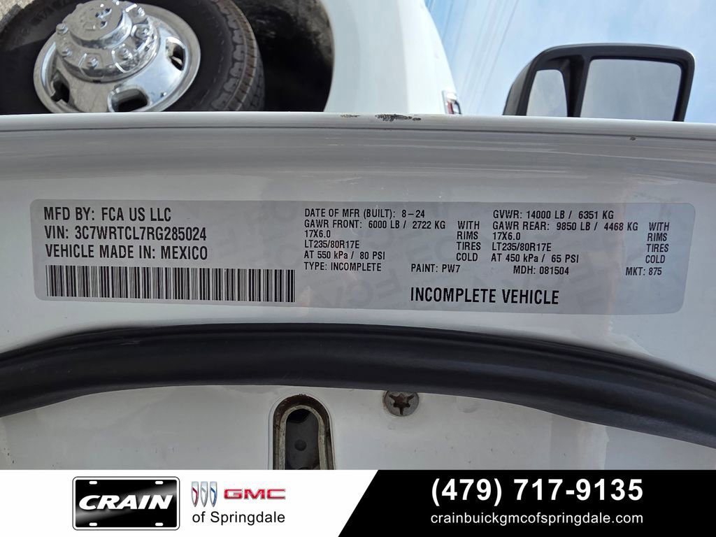 Used 2024 RAM 3500 SLT w/ Quick Order Package 2YG SLT AWD/4WD image 31