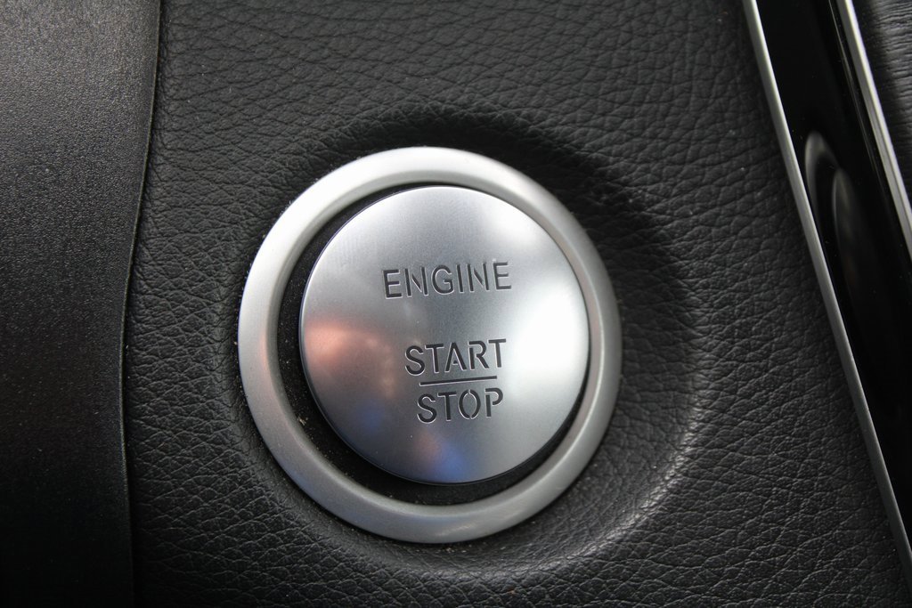 Used 2018 Mercedes-Benz C 63 AMG Cabriolet image 48