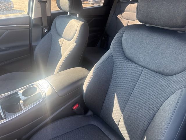 Used 2023 Hyundai Santa Fe SEL image 13