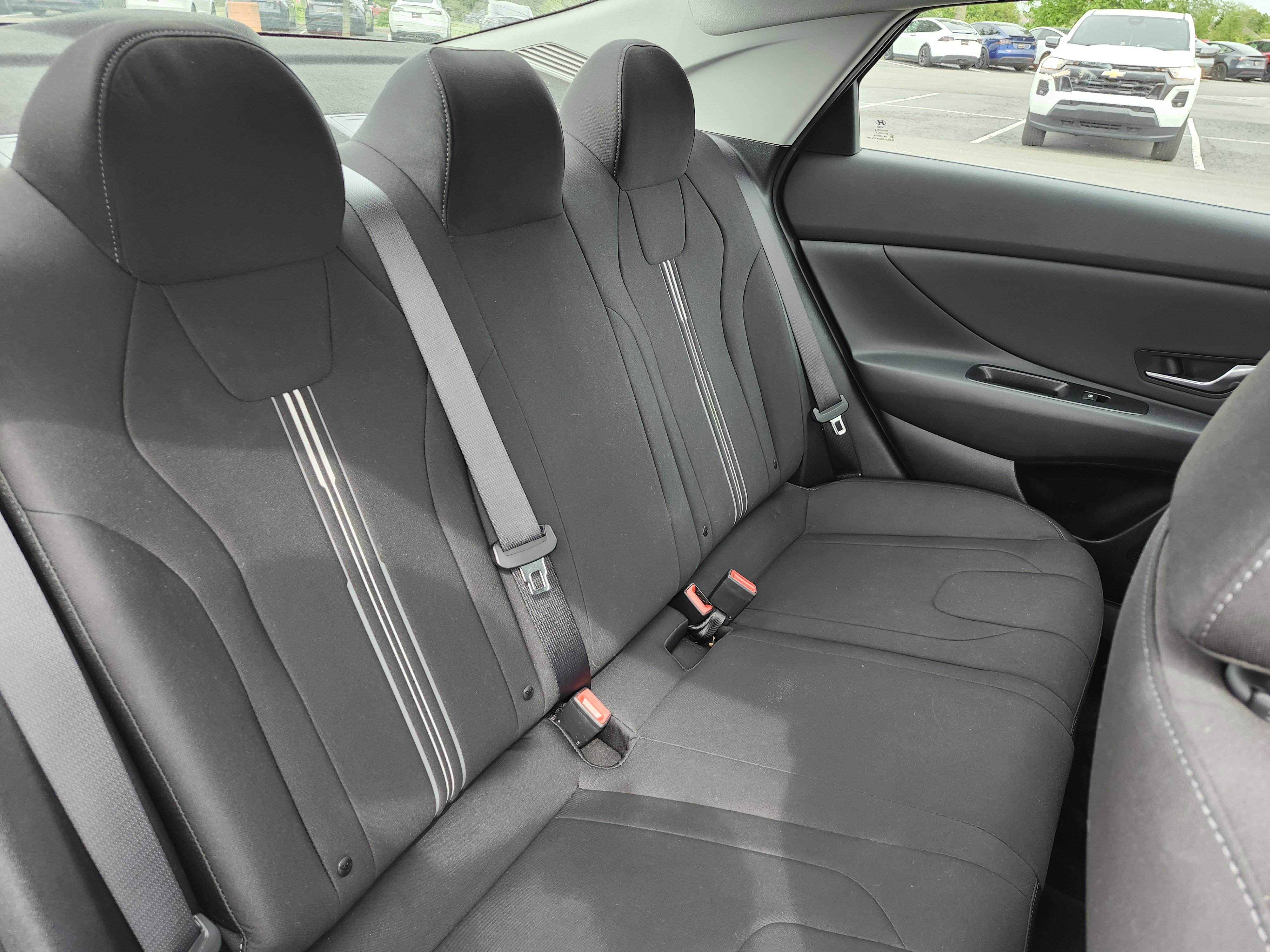 Used 2022 Hyundai Elantra SEL w/ Convenience Package FWD image 20