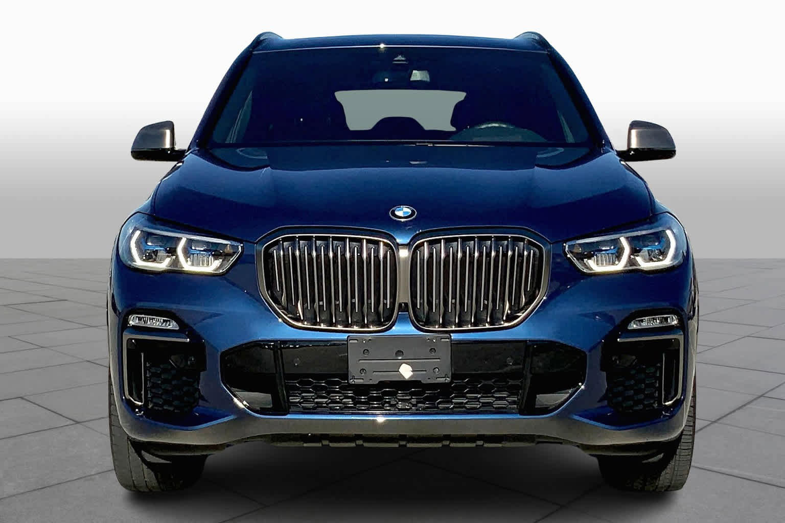 Used 2021 BMW X5 M50i w/ Executive Package image 6