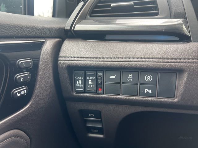 Certified 2023 Honda Odyssey Elite image 22