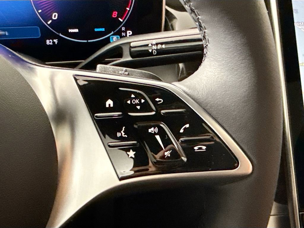 Certified 2026 Mercedes-Benz GLC 300 image 12